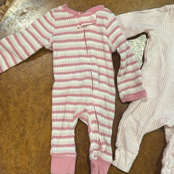 Cat & Jack Newborn Bundle - Picture 2 of 3